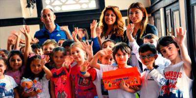 Çocuklar oyuncaklı kütüphaneye kavuştu